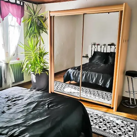 Holiday home La Maison Du Bonheur 20 Personnes Avec Jacuzzi